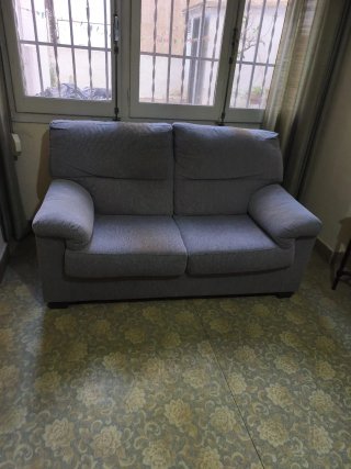 Sofá de 2 plazas gris