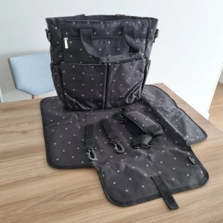NUEVO A ESTRENAR. Bolso para carrito de bebé