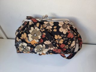 Bolso de mano floral