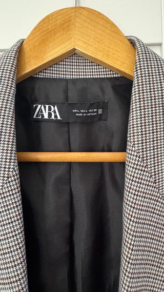 Blazer Zara pata de gallo gris Talla M