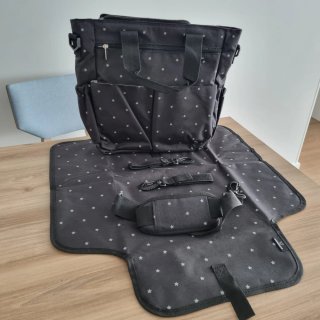 NUEVO A ESTRENAR. Bolso para carrito de bebé
