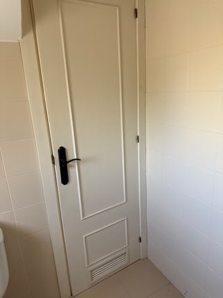 *PUERTAS CON CRISTAL Y CIEGAS*