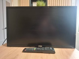 TV Inves 25' + Chromecast + Soporte URGE VENTA