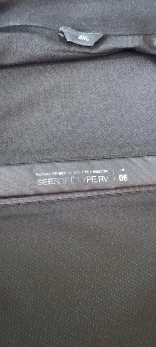 Chaqueta Rev’it 4XL Voltiac 3 H2O y protector
