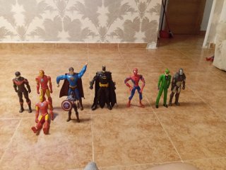 Muñecos Marvel  de acción varios