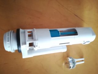 Desagüe cisterna con doble pulsador