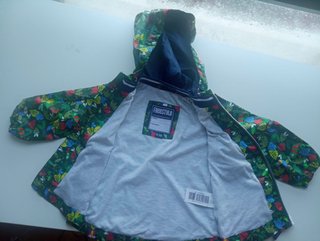 Impermeable infantil estampado