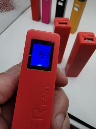 7 powerbank USB 2600mAh para piezas o revisar
