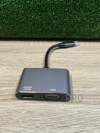 Adattatore USB C a HDMI VGA