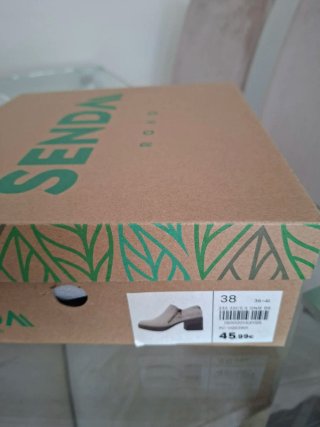 A ESTRENAR botines beige tacon