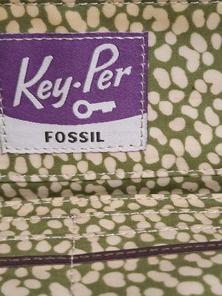 Cartera Fossil Grande Negra y Marrón