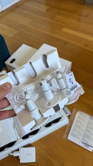 Arlo Pro 4 XL Videocamere Sorveglianza Wifi
