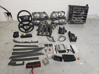 Ricambi BMW E46: Volanti, fari, alternatore