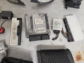 Ricambi BMW E46: Volanti, fari, alternatore