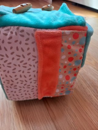 Cubo Montessori de tela