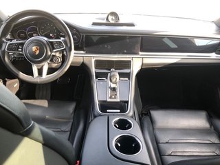Porsche Panamera 2019