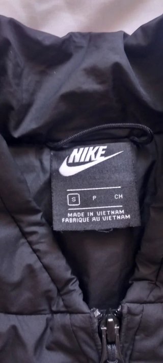 Chaqueta , tipo anorak . Nike Negra y Blanca