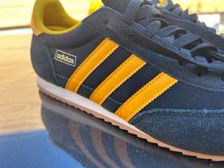 Zapatillas Adidas R71 negras y amarillas