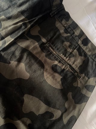 Pantalones cortos camuflaje Primark Talla M