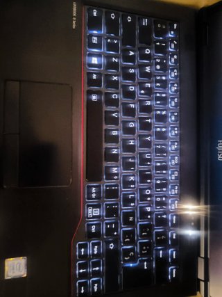 Portátil Fujitsu Lifebook U748 i5 Táctil