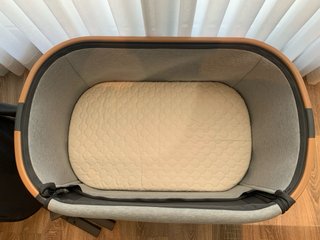 Cuna colecho Maxi Cosi Lora comor gris de 0-6meses