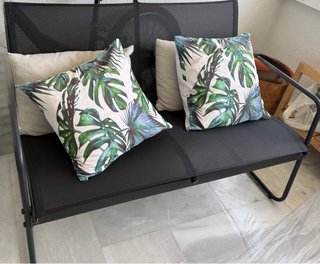 Conjunto de terraza metálico y cristal