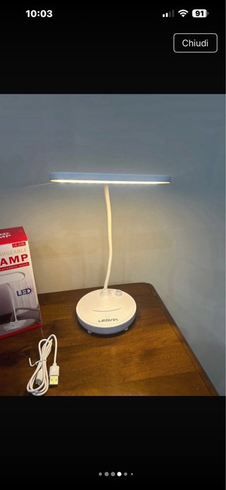 Lampada da scrivania LED LEOVIN ricaricabile