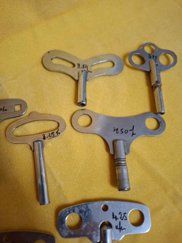 Llaves de cuerda relojes antiguos Varias medidas
