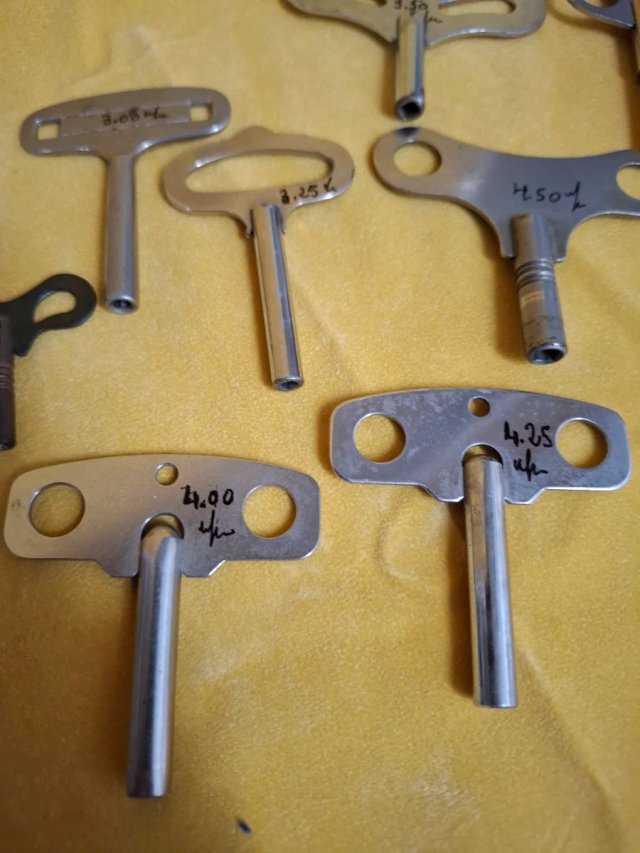 Llaves de cuerda relojes antiguos Varias medidas