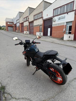 KTM Duke 125cc 2024 Azul/Negro
