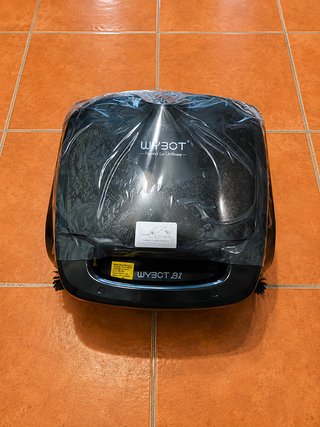 Robot Pulitore Piscina WYBOT B1