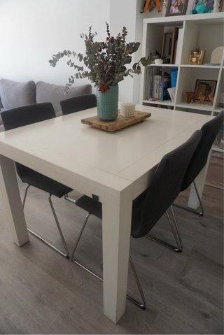 Mesa comedor Banak extensible blanca