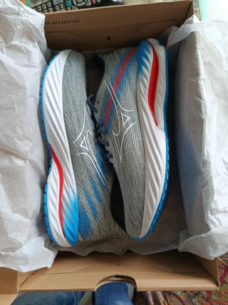 Zapatillas Mizuno wave inspire 21 talla 42,5.