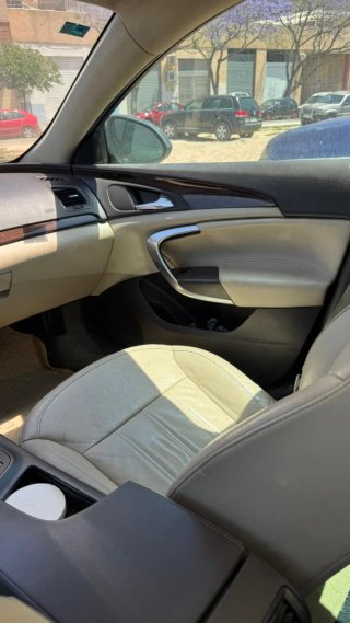 Opel Insignia 2011