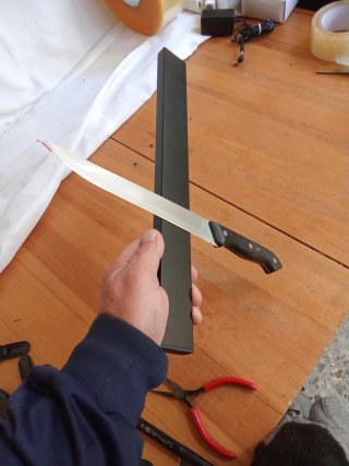 Barra magnetica porta coltelli 40cm