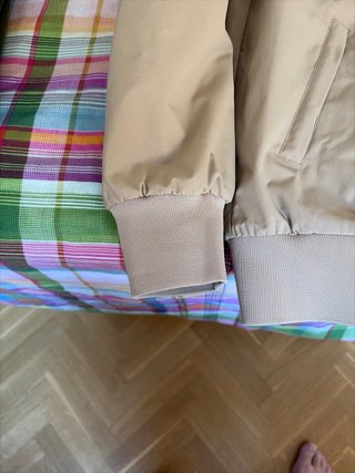Chaqueta Carhartt Beige.