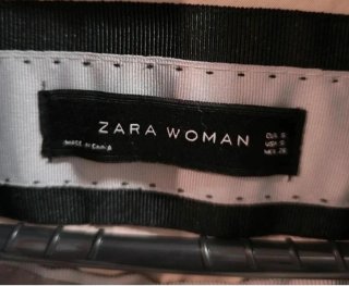 Gabardina Zara gris clara preciosa