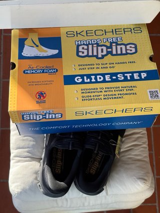 Zapatillas Skechers Slip-ins Negras Nuevas