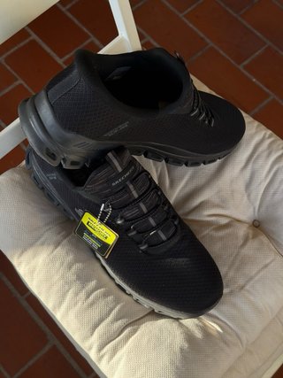 Zapatillas Skechers Slip-ins Negras Nuevas