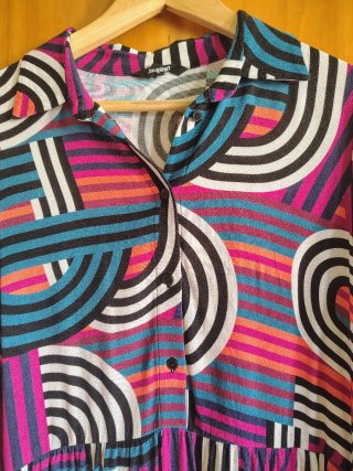 Vestido corto Desigual estampado