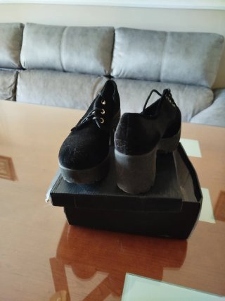 Zapatos negros de plataforma