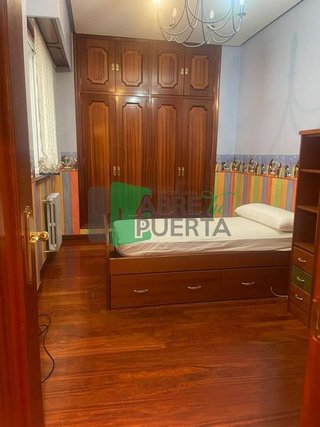 Piso en alquiler en Centro en Ourense