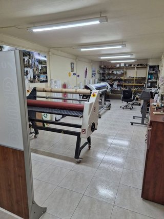 Nave industrial en alquiler en Humanes de Madrid