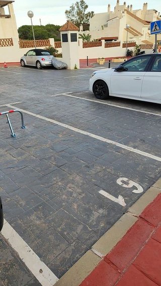 Garaje en alquiler en Monterrey - Rancho Domingo en Benalmádena