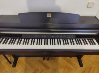 Piano Yamaha Clanivona