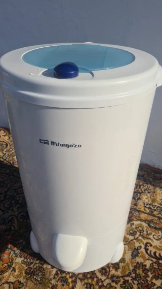 Secadora Orbegozo blanca.como nueva