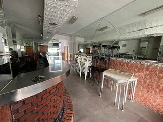 Local comercial en venta en Humanes de Madrid