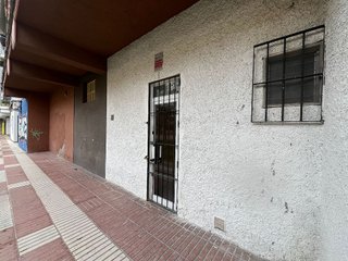 Local comercial en venta en Humanes de Madrid