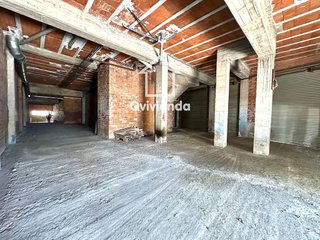 Local comercial en venta en Font Pudenta – Can Sant Joan en Montcada i Reixac