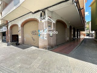 Local comercial en venta en Font Pudenta – Can Sant Joan en Montcada i Reixac